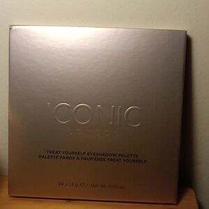 iconic London eyeshadow pallette